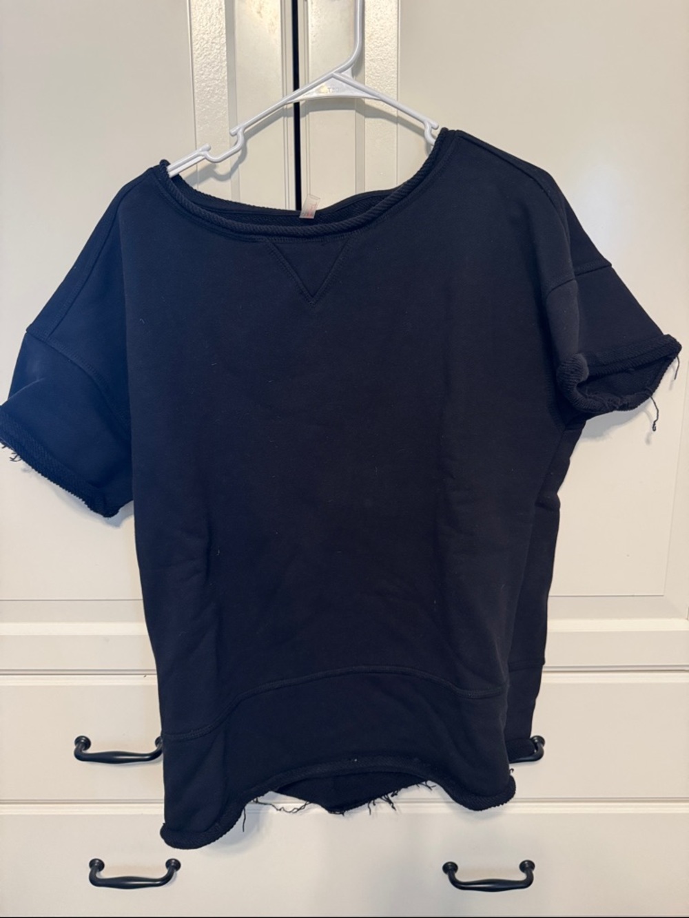 FP Movement by Free People Black & Grey Short-Sleeve Raw-Hem Sweatshirt